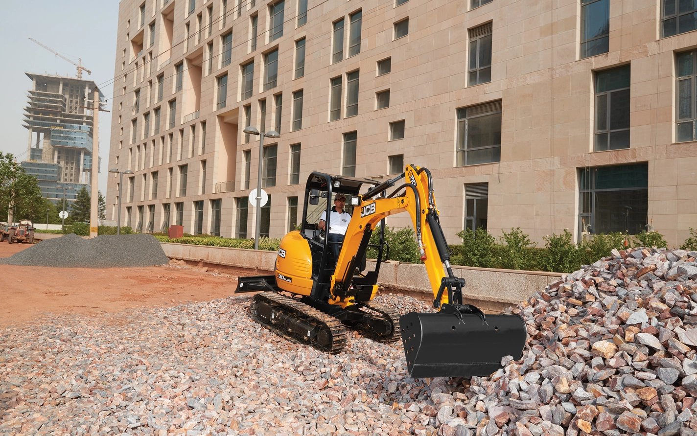 Mini Excavator rental Dubai
